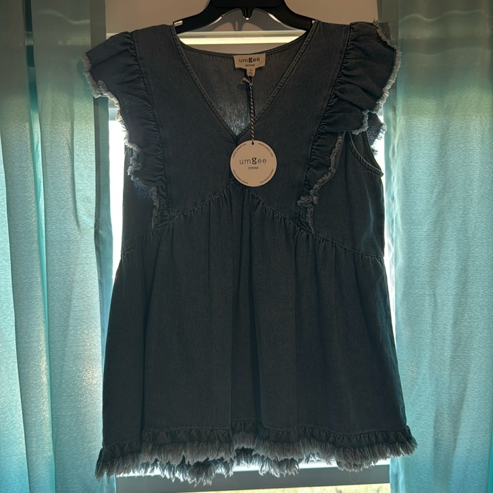 umGee Denim Top Medium